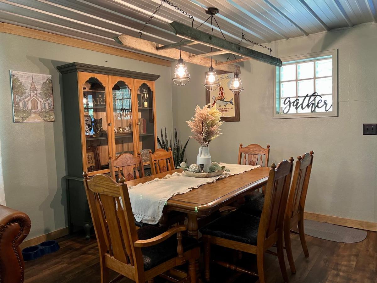 Quiet Farmhouse In The Country Close To Major Theme Parks Ridge Manor Exterior foto